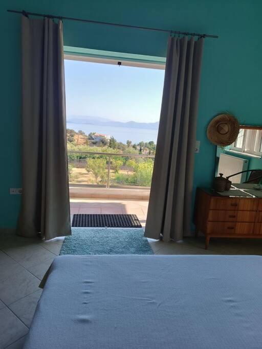 Ολόκληρος Όροφος Αγροτική Οικία Leilighet Néos Pírgos Eksteriør bilde